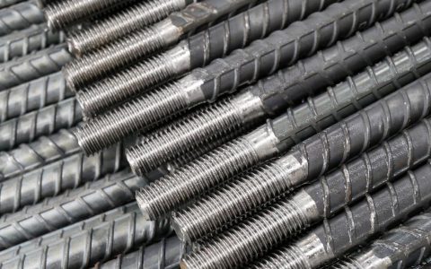 期货螺纹钢交易该关注什么？2026年行情与新手操作指南