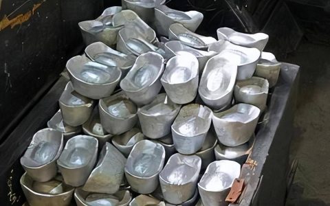 今日白银期货行情怎么解读？2026年2月2日多空逻辑与操作指南