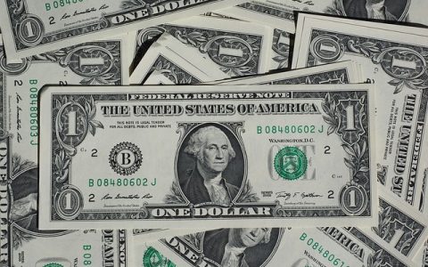 期货入门：国际联动视角下的价格波动关键要素与交易工具